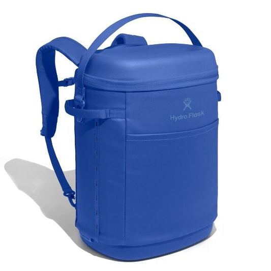 carryouttm-backpack-22-l-w3 18pco382_carryout_backpack_22l_capri_blue_angled_1.jpg