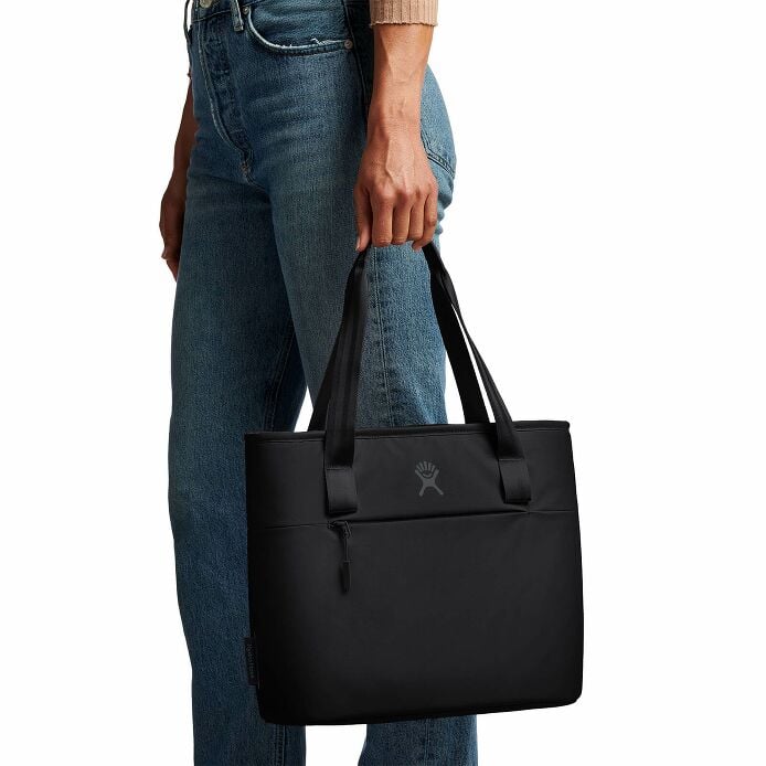 8-l-insulated-lunch-tote-h4 8l-tote-black-hb.jpg