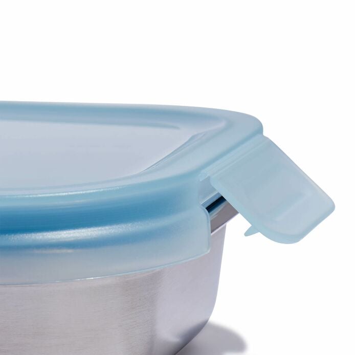 3-5-c-stainless-steel-food-container-j3 focb417-3.5-cup-food-container-rain-feature_1_1.jpg