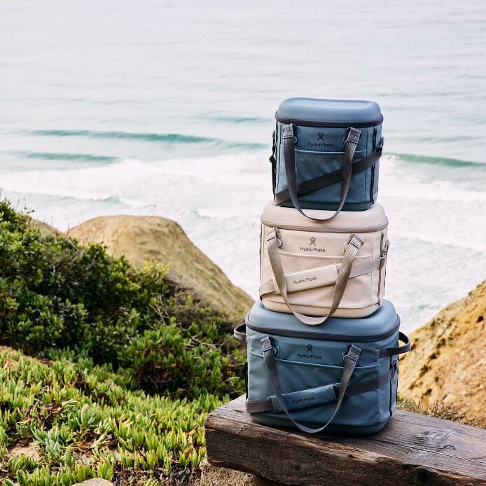 carryouttm-soft-cooler-30-l-b0 hf_carryout_bouwer_d1_l1_torrey_pines_still_life_0252_1_6.jpg