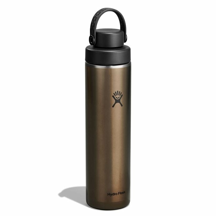 24-oz-lightweight-chug-cap-bottle-w1 lw24lwfcc080-24-oz-lightweight-chug-cap-bottle-wide-mouth-obsidian-angled.jpg