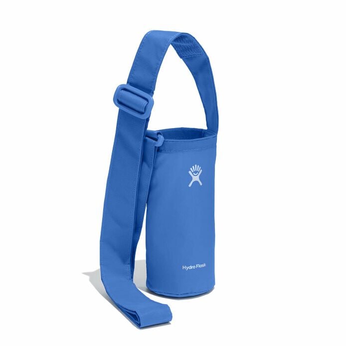 small-packable-bottle-sling-b6 pbss-cascade-angled.jpg