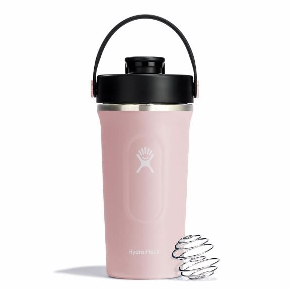 24-oz-insulated-shaker-bottle-c5 shakerbottle-trillium-straighton.jpg